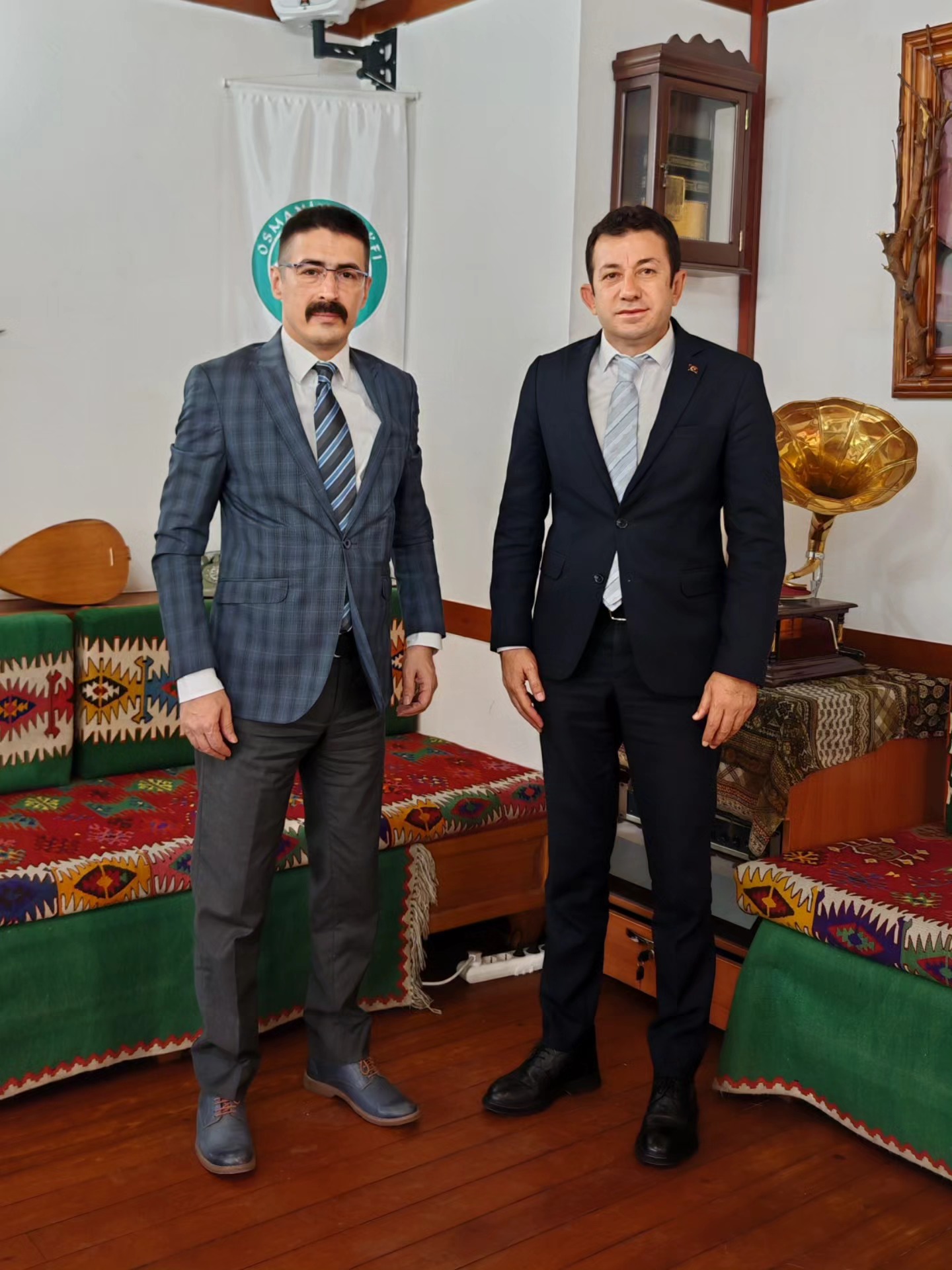 Bahçe Belediye Başkanımız Sayın Zeynel Mete Kadıoğlu vakfımızı ziyaret ettiler.